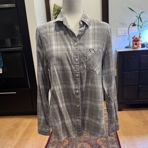 Old Navy Charcoal Plaid Button-Up Shirt